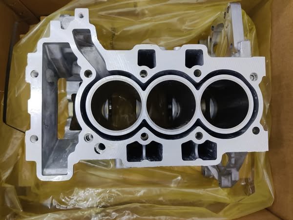 BLOC MOTEUR 1.2 VTI 208-301 PEUGEOT ORIGINALE